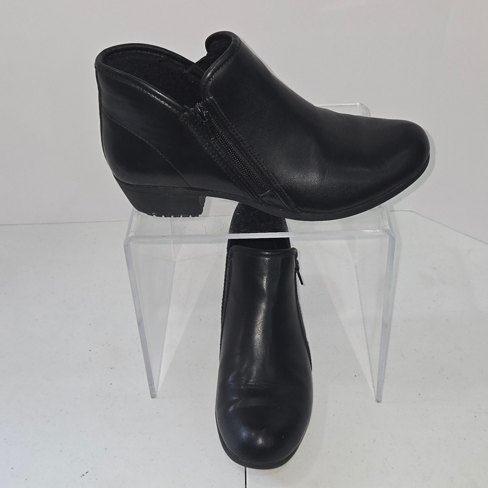 TredSafe Womens Black Slip Resistant Ankle Boots Work Shoes Size 8 WNTS29HY215